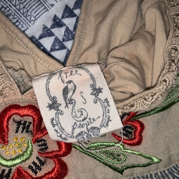 Top - Picture 4 of 4